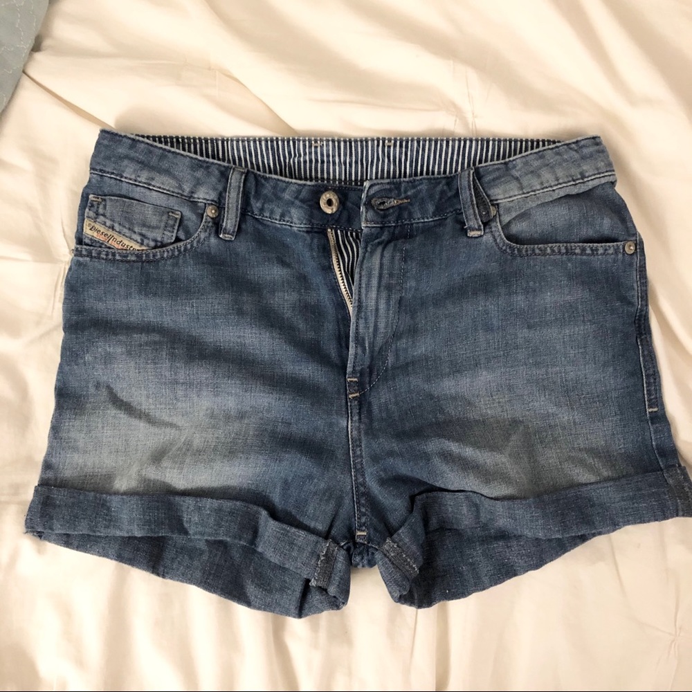 DIESEL denim shorts ☀️